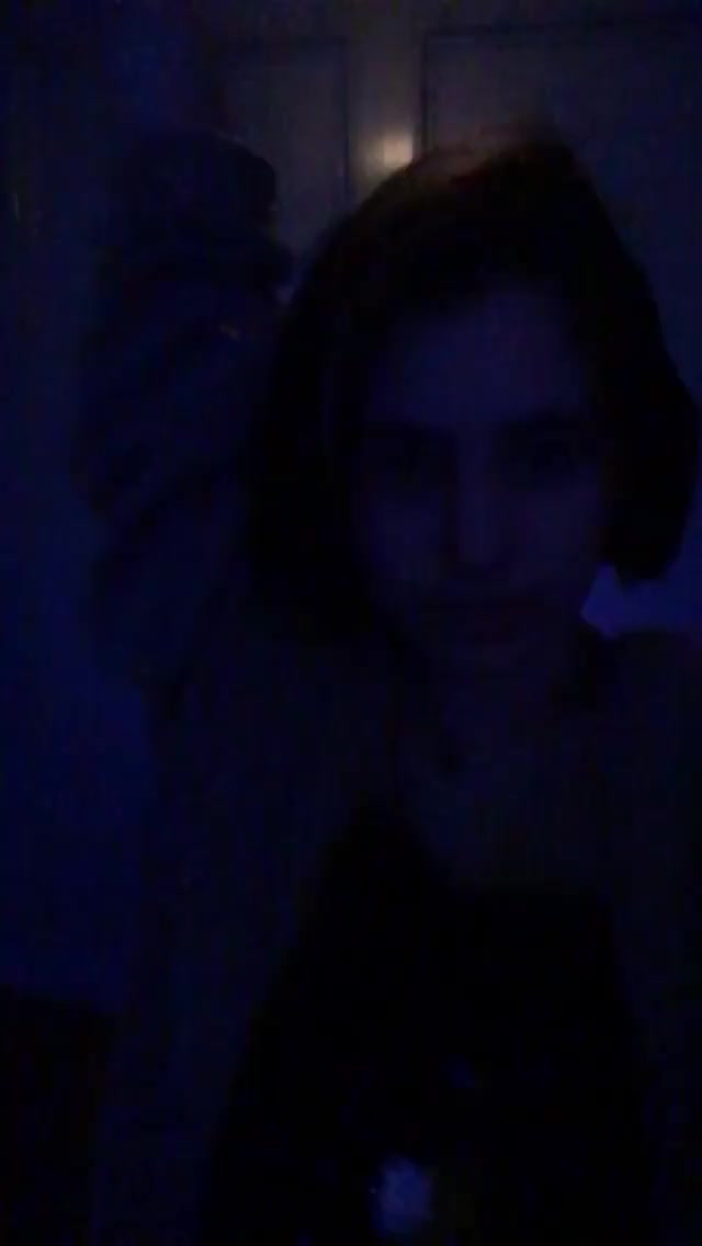 Dancing clip