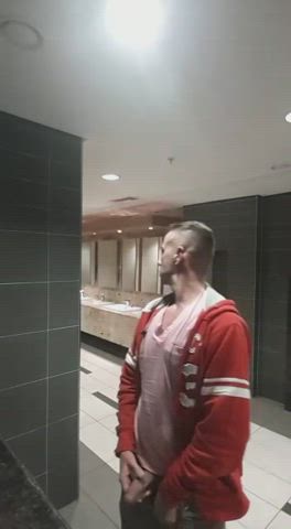 cumshot jerk off toilet clip