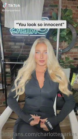 blonde blue eyes booty clip