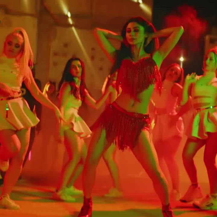 Bollywood Legs Twerking clip
