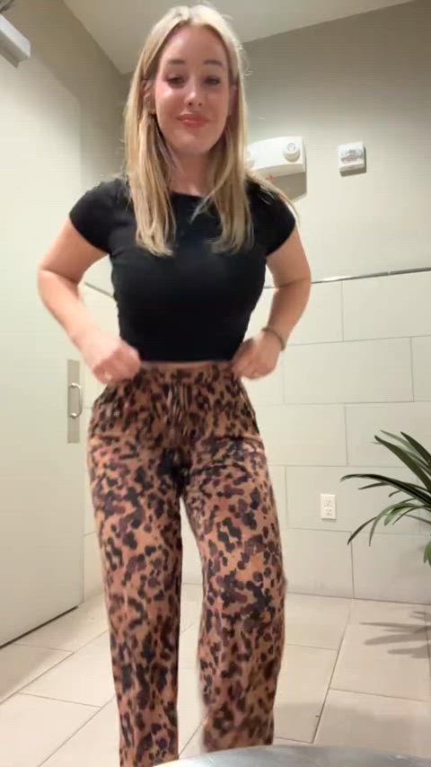 ass big ass blonde jiggling pawg tiktok clip