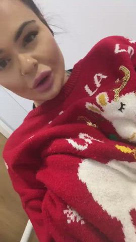 Big Tits British Fake Tits clip