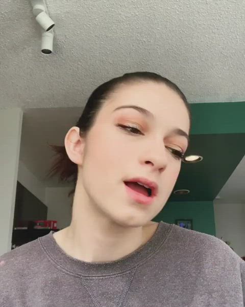brunette canadian celebrity clip