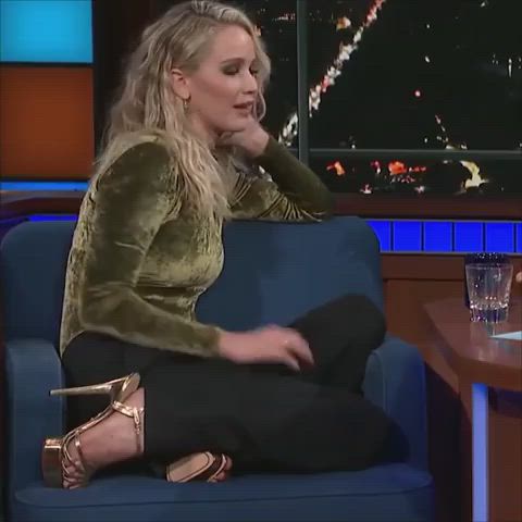 jennifer lawrence sexy sexy voice clip