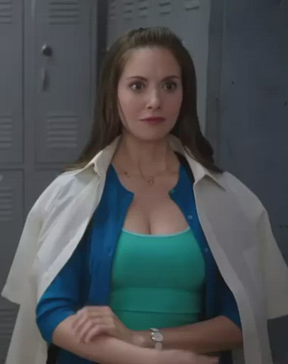 Alison Brie Celebrity Cute clip