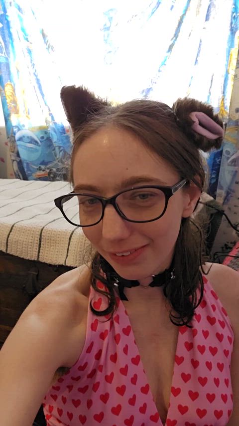 amateur brunette cute lingerie onlyfans petite tease amateur-girls hairy-girls petite-chicks