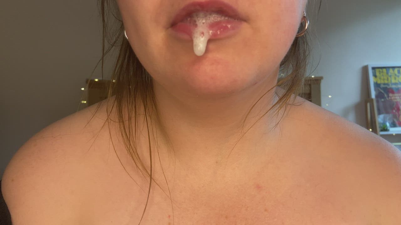 Saliva Sloppy Spit clip