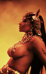 Busty Nicki