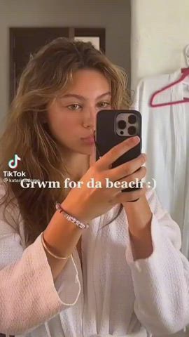 bikini boobs brunette celebrity teen clip