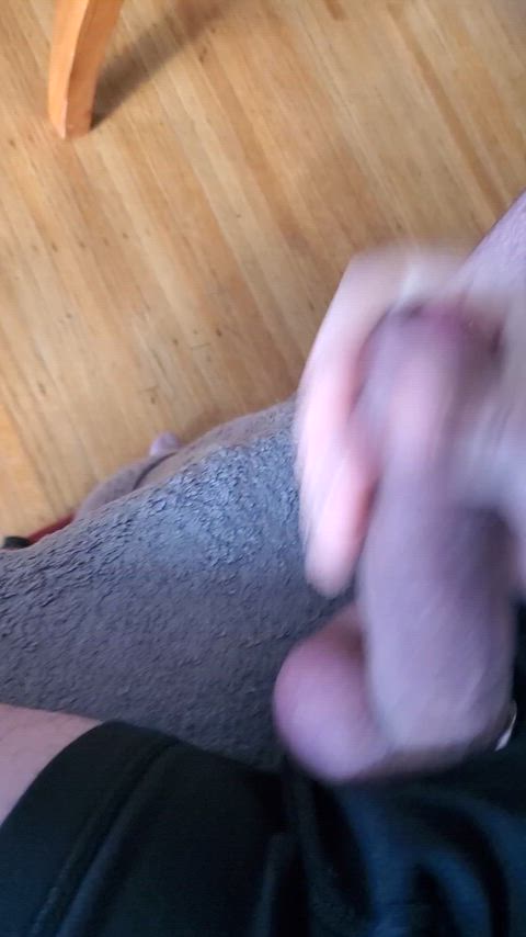 Cuming in dinning room