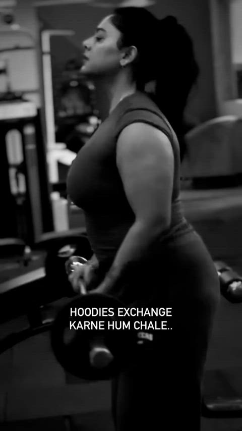 Thicc Arms Mommi