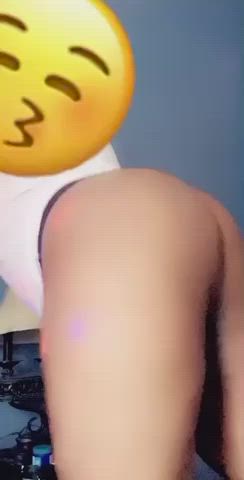 Can I twerk on you?
