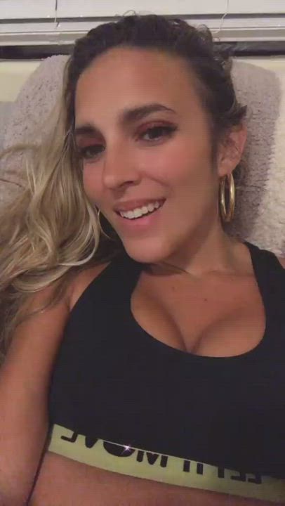 Big Tits Celebrity Spandex clip