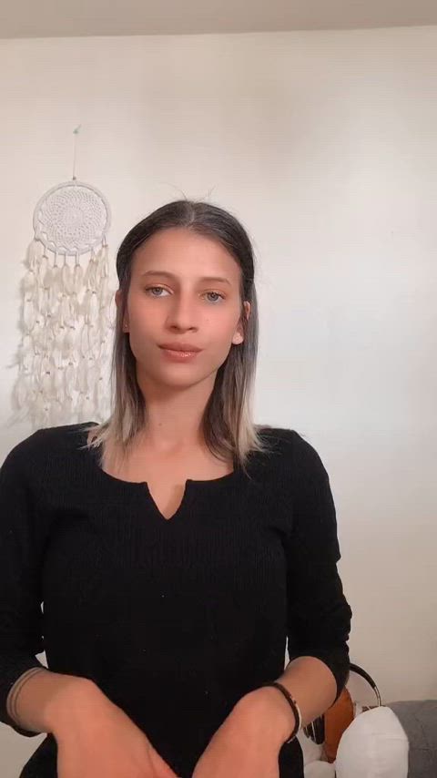 latina long tongue tongue tongue fetish clip