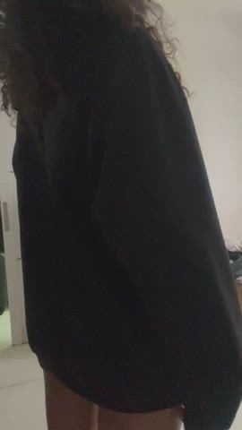 Hope my little ass shaking can bright up your day
