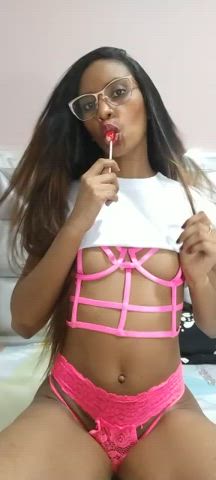 kiss latina natural tits tits clip