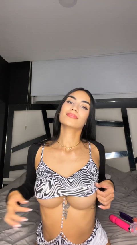 boobs fake boobs fake tits latina onlyfans clip