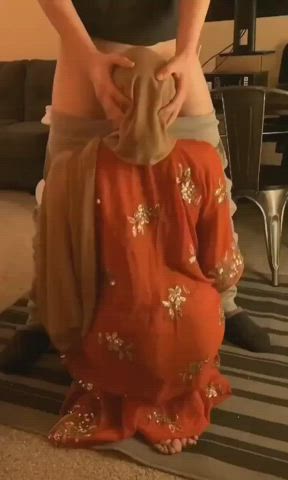 blowjob deepthroat hijab muslim submissive clip