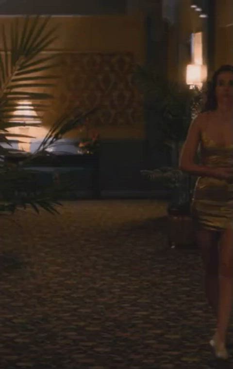 Alison brie