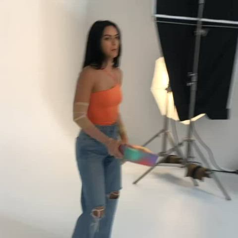 camila mendes dancing jeans clip