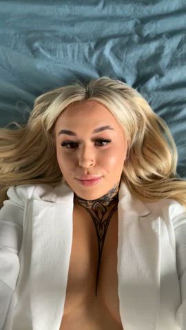 big tits onlyfans boobs blonde pornstar babe thick huge tits clip