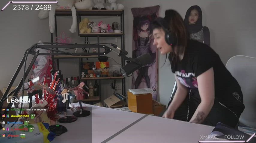 big tits jiggle tits clip