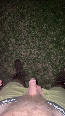 Outdoor Piss