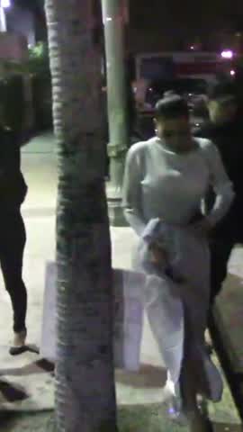 Candid Kim Kardashian clip
