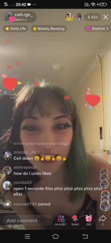australian emo nipslip tiktok clip
