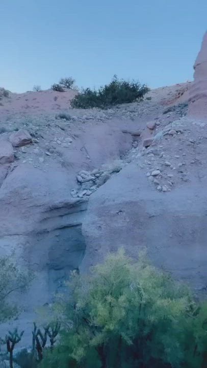Celebrity Jessica Alba Yoga Pants clip