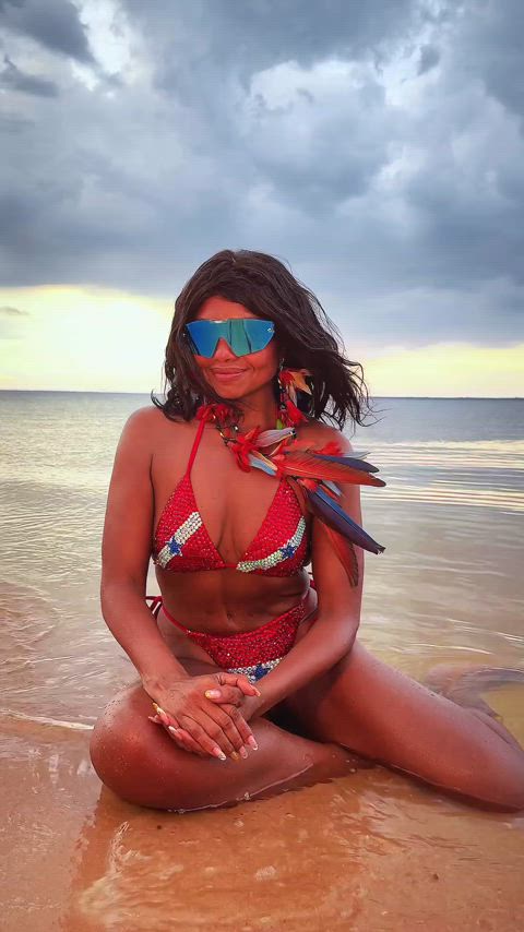 ass big ass big tits bikini brazilian celebrity sexy tits latinas thick-booty clip