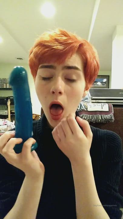 Blowjob Dildo Trans clip