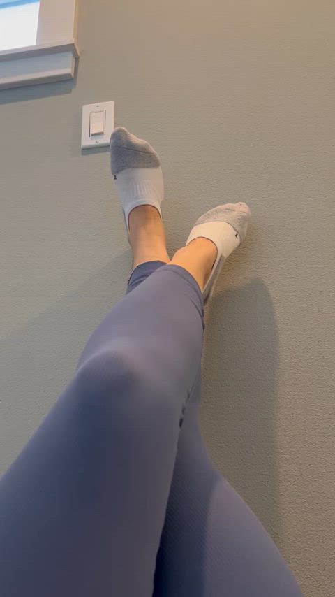ankle socks feet feet fetish foot foot fetish leggings onlyfans socks toes clip