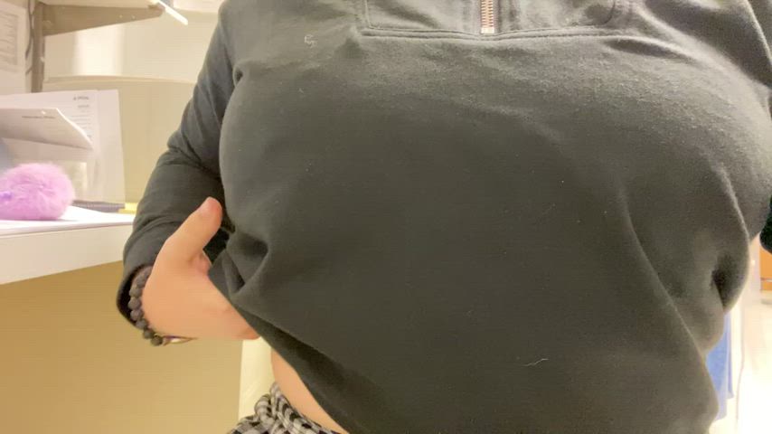 Titty Thursday π