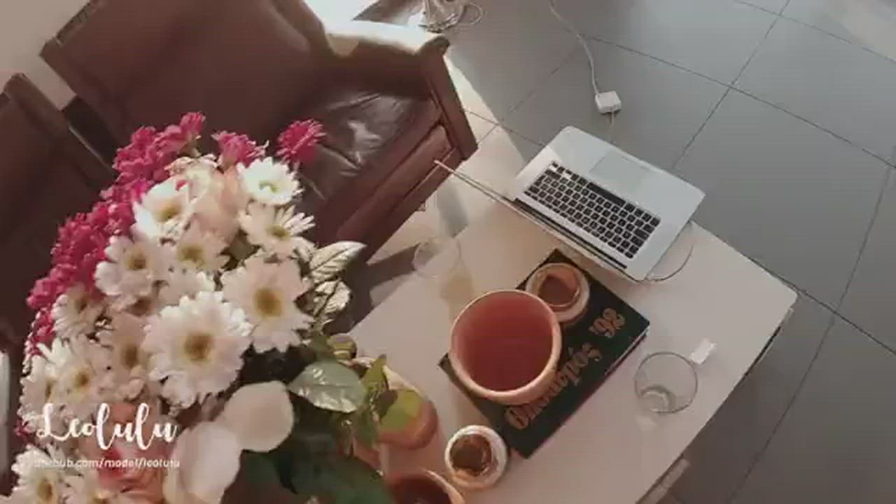 Naked Outdoor Pussy clip