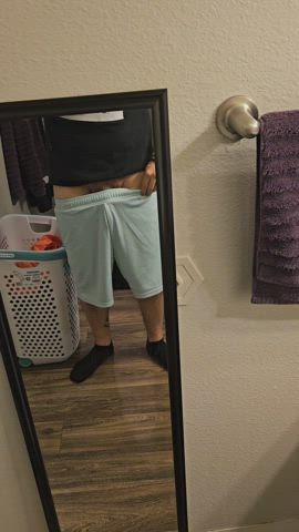 I get stares at the gym... No need to wonder now. FYI I freeball daily🤘
