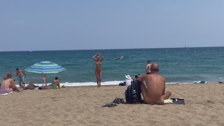 monika fox naked nude public clip