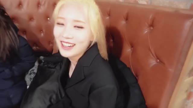 LOONA - Kim Lip
