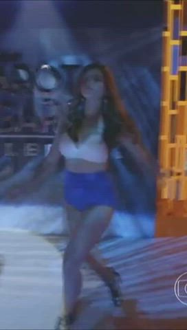 Brazilian Brunette Celebrity clip