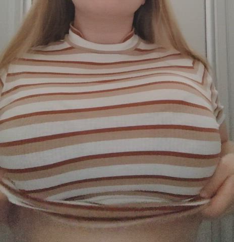 wait for it🥺 I'm even doing a cute bounce :3