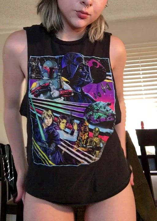5’1 nerdy alt fucktoy here ?