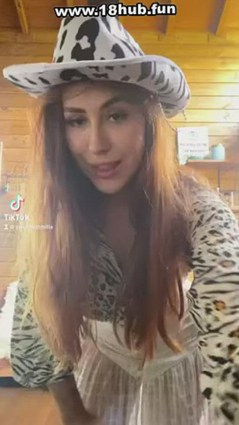 19 years old big tits blowjob hotwife milf sex tiktok tits clip