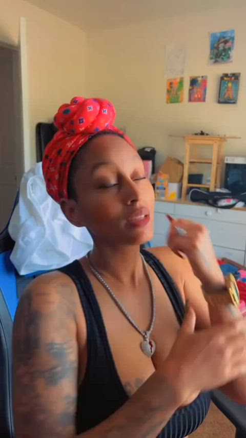 big tits ebony natural tits petite tiktok clip