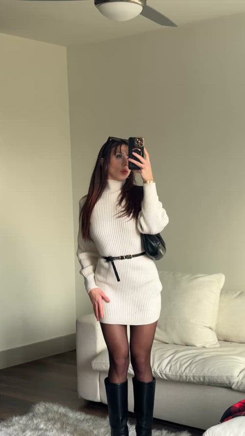 Would you let me wear this on our first date? π