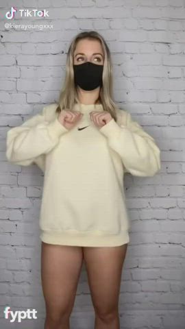 blonde bouncing tits dancing naked natural tits teen tiktok clip