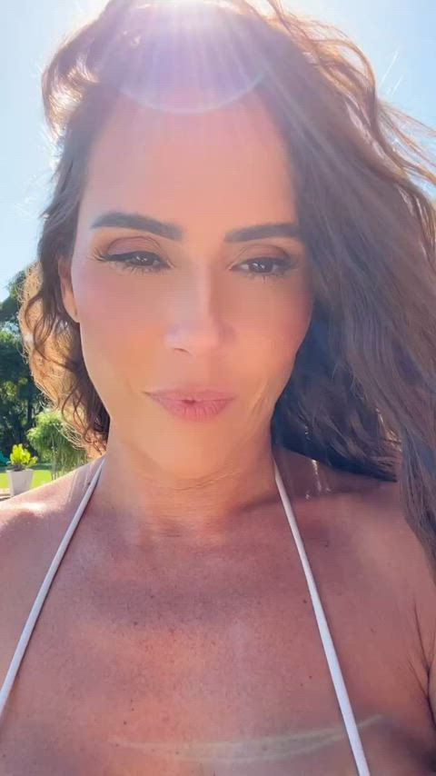 big tits bikini brazilian celebrity milf clip
