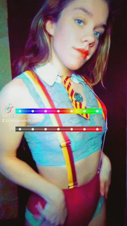 Hermione with the big ass