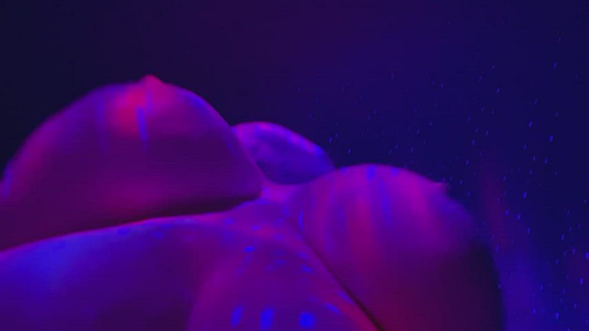 POV Iโm bouncing on your cock