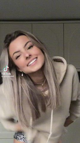 blonde shorts tiktok clip