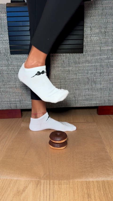 ankle socks crush food fetish foot foot fetish socks ankle-socks feet-heaven clip